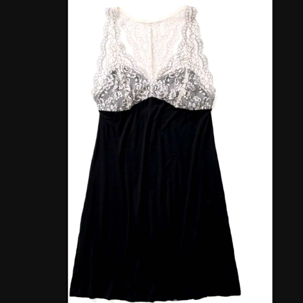 Sleeping gown brand Adore Me, sizes S-M-L-XL, colors Black and White. NWT
